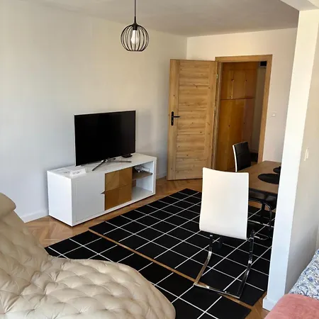 アパート Marilyn ソポト